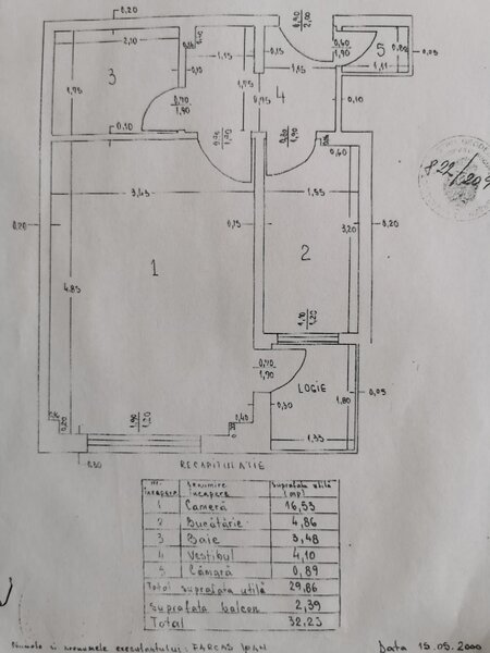 Banu Manta, garsoniera